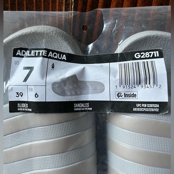 Brand New in package-Women’s Adidas Slides (7) - Picture 4 of 4